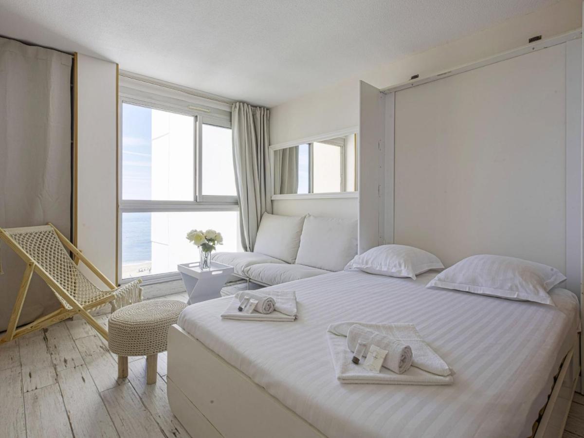 Superbe Studio Face A La Mer Acces Direct Plage Biarritz Exteriör bild